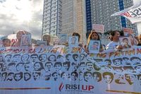 Amid calls to free Duterte, Philippine victims’ stories reach ICC