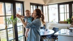 Bebekler Yürümeden Önce Dans Ediyor!