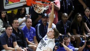 Cooper Flagg Impresses In Mavericks Summer League Debut
