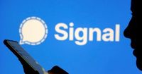 تطبيق Signal.. خدمة تراسل 