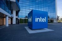 Intel sinks as euphoria surrounding new CEO, foundry tie-up, fade (INTC:NASDAQ)