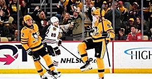 Penguins Surge Past Blackhawks With Balanced Six-Goal Attack
