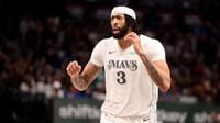 Mavericks already have a massive Anthony Davis problem they can't fix