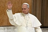 León XIV avisa a medios del poder de los algoritmos: 