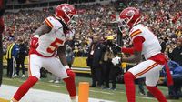 Hollywood Brown Sends Message to Chiefs WRs After Re-Signing With KC