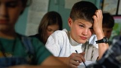 Erkekler Neden Eğitim Hayatında Geride Kalıyorlar?