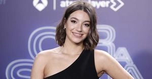 Ana Guerra Defies Injury To Shine On 'Espejo Público'