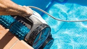 Revolutionizing Pool Maintenance With Cordless Robots