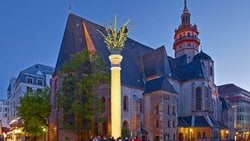 Duvarlar Yıkıldığında: Leipzig, DDR ve Barışçıl Devrimin Psikolojisi