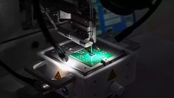 ODTÜ'lü Araştırmacılardan Akıllı Telefon Şarjını Devrim Niteliğinde Değiştiren Yeni Cihaz.