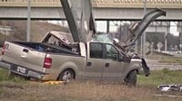 Viral video shows truck losing control before smashing into highway sign in San Antonio