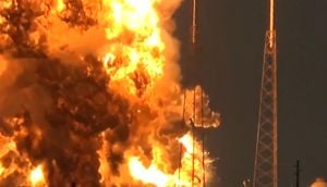 SpaceX's Starship Explodes Again After Launch