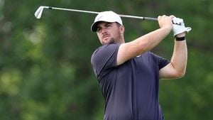 Svensson Leads 3M Open As Kisner Shows Resurgence
