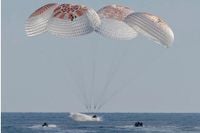 Video NASA astronauts make splashdown return after nine months stranded in space