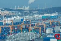 Exports Post Six Consecutive Months of Growth... Will This Year's Total Surpass $700 Billion? (Comprehensive) - The Asia Business Daily