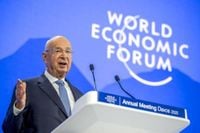Klaus Schwab deixa o comando do Fórum Econômico de Davos