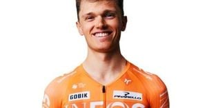 Oscar Onley Makes Record-Breaking Move To INEOS Grenadiers