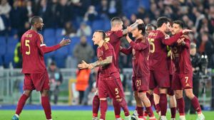 Roma And Lazio Await Historic Europa League Draw