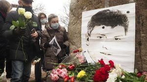 Ten Years Since Boris Nemtsov's Assassination: Tributes And Calls For Justice