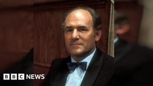 EastEnders Star Tony Caunter Dies At Age 88