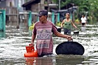 Super Typhoon Fung-wong slams into Philippines with wind speeds up to 143mph – live