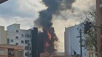 Grave incendio en un edificio del barrio de Grapa en Castellón: hay personas confinadas
