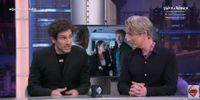 Insólita entrevista en 'El Hormiguero' a Quim Gutiérrez y Ernesto Alterio: hasta cuatro veces tiene que parar Pablo Motos