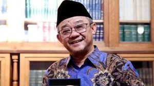 Indonesian Education Minister Urges Public To Report Seat Buying In Admissions