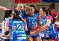 VOLLEY / Bonifacio tra le quattro giocatrici che rifiutano la convocazione in Nazionale. La reazione di Velasco: 