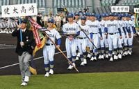 ＜センバツ甲子園＞健大高崎キビキビ　開会式リハーサル　きょう明徳義塾と初戦：東京新聞デジタル