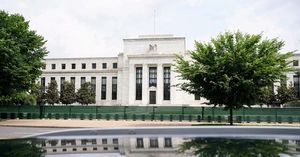 Fed And SNB Decisions Stir Markets And Political Debate