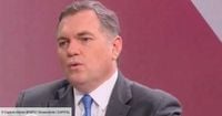 Pagaille à la SNCF, le ministre prend la parole : la grève est-elle inévitable ?