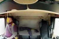 HGV driver distracted by porn on phone seconds before fatal crash