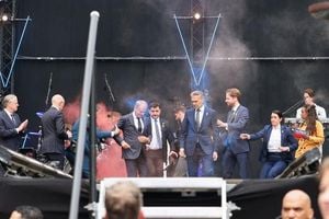 Tusk Marks 80th Liberation Anniversary Amid Protests In Netherlands