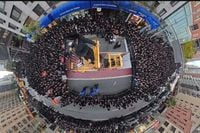 Tens of Thousands of Ultra-Orthodox Jews Rally Outside Israeli Consulate - JFeed