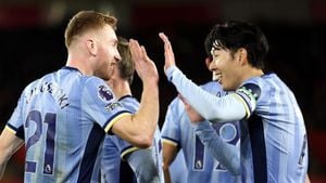 Tottenham Thrashes Southampton 5-0 At St Mary’s