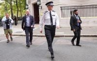 Met Police officer arrested on suspicion of perverting the course of justice