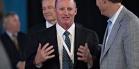 Warren Buffett says Greg Abel should take over as Berkshire Hathaway CEO by year's end