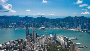 Hong Kong Launches Financial Reforms Supporting Chinese Firms