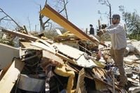 Death Toll Rises From Tornadoes, Wildfires and Storms in Multiple States