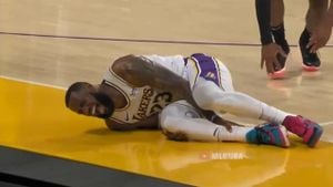 LeBron James Injures Core But Lakers Dominate Jazz