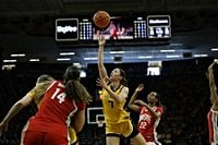 Hawkeyes Overpower #12 Ohio State