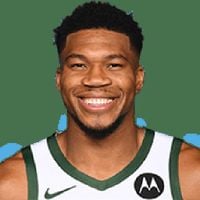 Spurs haven't held any substantive discussions regarding Giannis Antetokounmpo