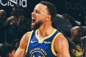 Steph Curry Goes Viral Singing Bad Bunny While Sidelined