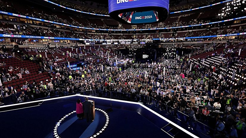 Amerika Birleşik Devletleri'nde düzenlenen Demokratik Parti Ulusal Kongresi (DNC-Democratic National Convention)