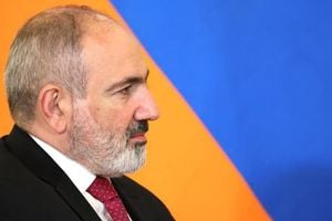 Pashinyan Attends Moscow Parade Amid Diplomatic Tensions
