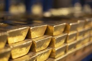 Gold Surges To Record High As Fed Rate Cut Looms