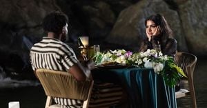 Love Island USA Stars Huda And Chris Split Before Finale