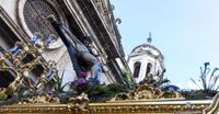 El Jueves Santo en Jaén brilla con luz propia, en imágenes