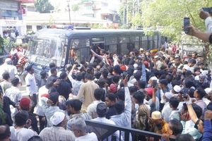 Thousands Rally In Jalgaon Against Waqf Amendment Act